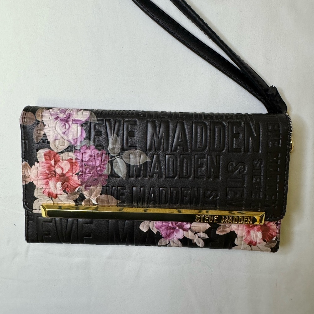Steve Madden Floral Embossed Logo Wristlet Wallet Clutch Black/Gold
